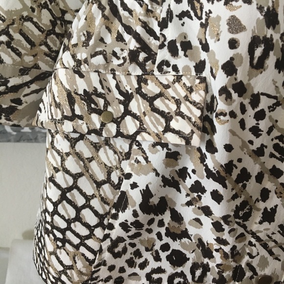 Chico’s Zenergy Tribal Print Blazer Sz M - Picture 4 of 16